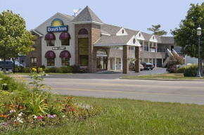 Гостиница Days Inn by Wyndham Mackinaw City - Lakeview  Мэйкинау Сити